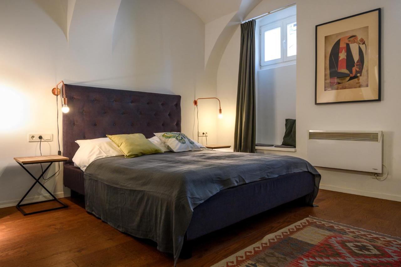 Swanky Old Town Apartment 萨格勒布 外观 照片