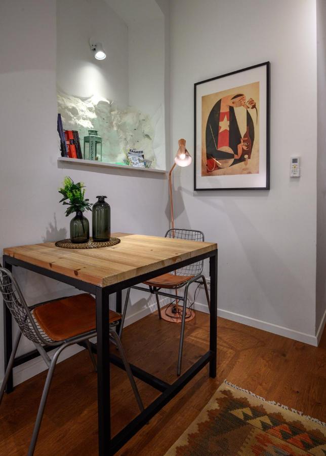 Swanky Old Town Apartment 萨格勒布 外观 照片
